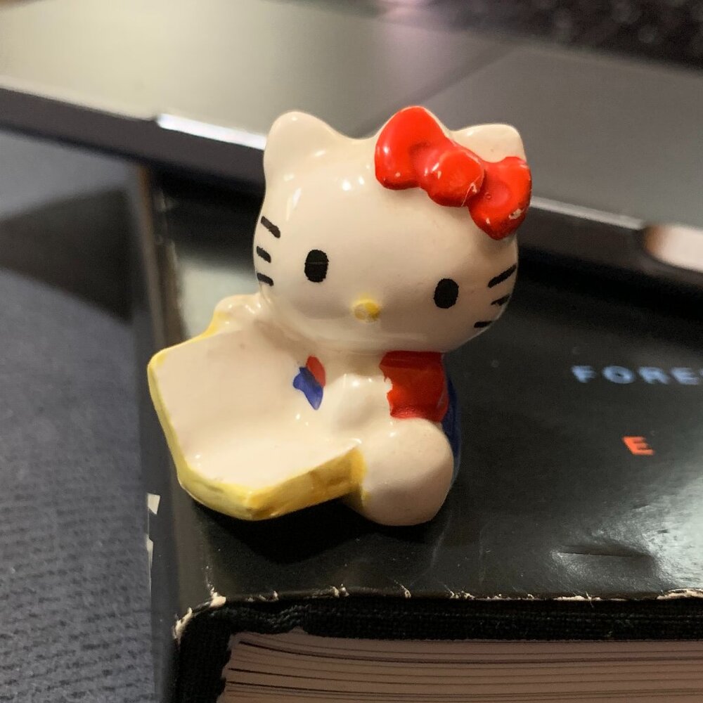 VTG Hello Kitty Ceramic Figurine Miniature 1.5" Book Reading Library 90s Sanrio